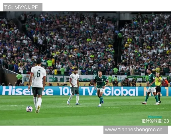 从乌龙滑跪到精彩逆转:本菲卡战平卡萨皮亚的足球瞬间解析 从乌龙滑跪到精彩逆转:本菲卡战平卡萨皮亚的足球瞬间解析