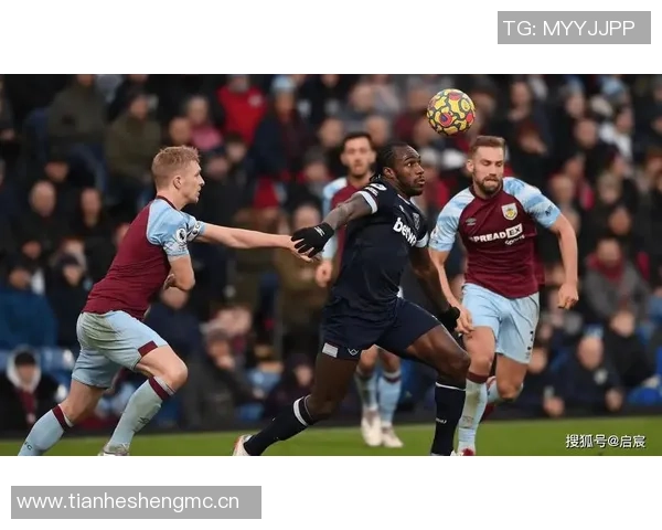 英超豪门亿元铁腰离奇红牌!11.4亿巨阵憾平,巨星身价成“纸面文章”? 英超豪门亿元铁腰离奇红牌!11.4亿巨阵憾平,巨星身价成“纸面文章”?