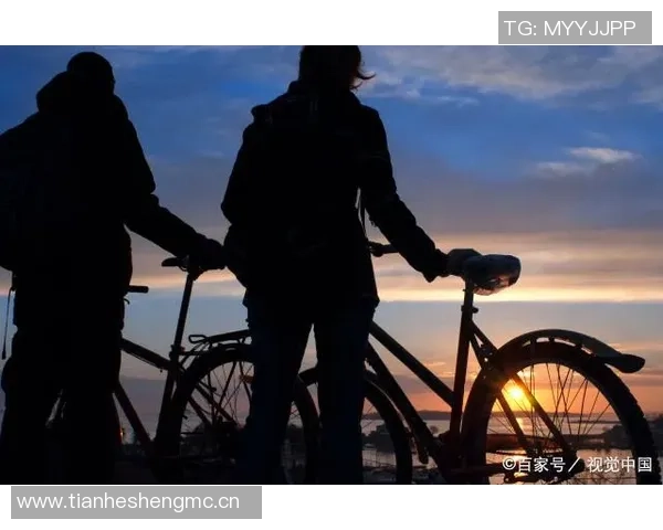 三轮不胜丢榜首,体面尽失!当C罗的倔强成了累赘,人菜不自知才是最大的悲哀 三轮不胜丢榜首,体面尽失!当C罗的倔强成了累赘,人菜不自知才是最大的悲哀